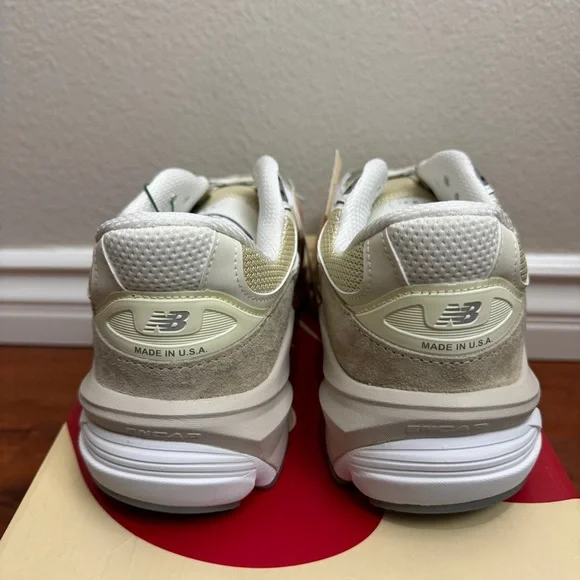 New Balance 9906 MiUSA Cream Size 10.5